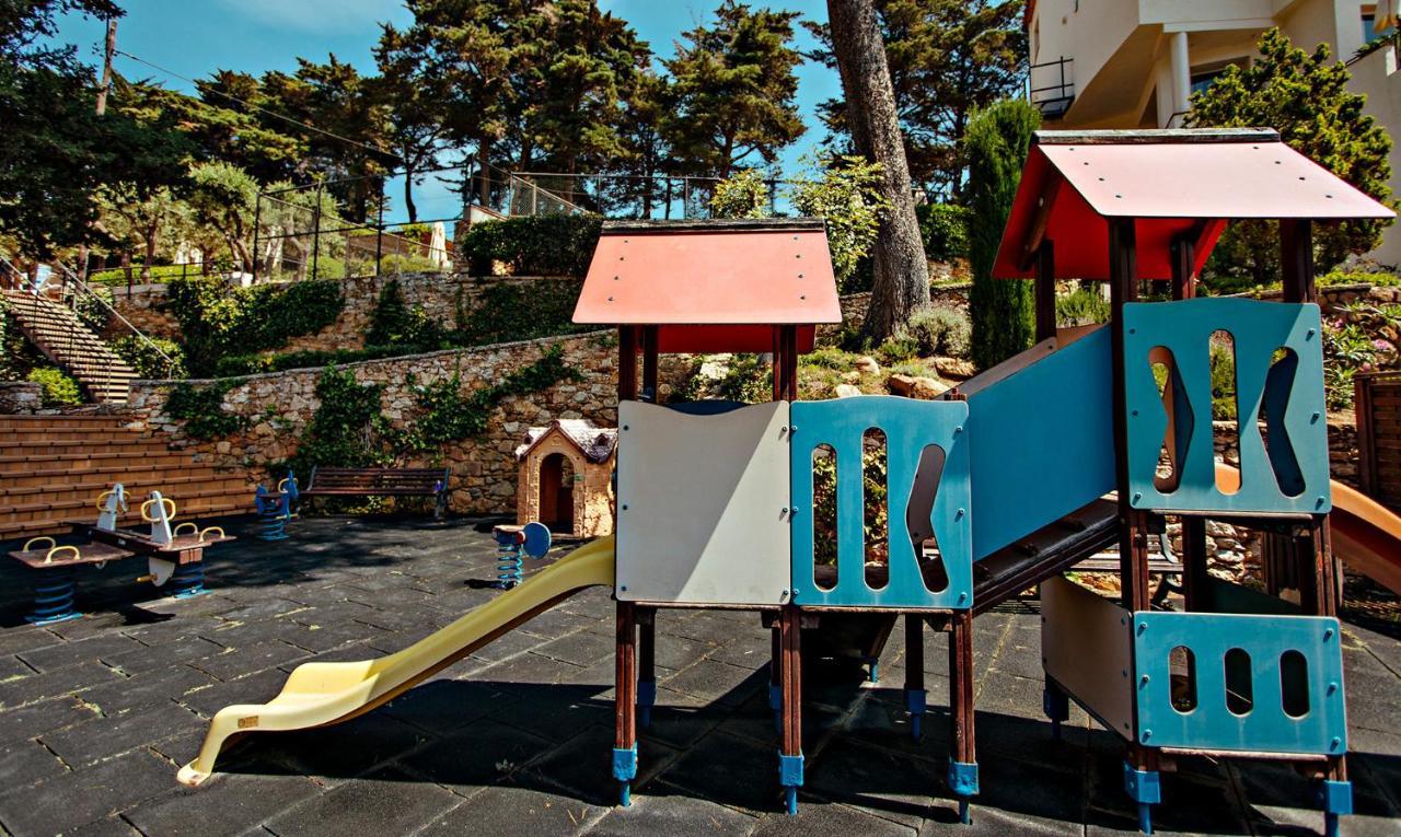 Hotel Aigua Blava Begur Bagian luar foto