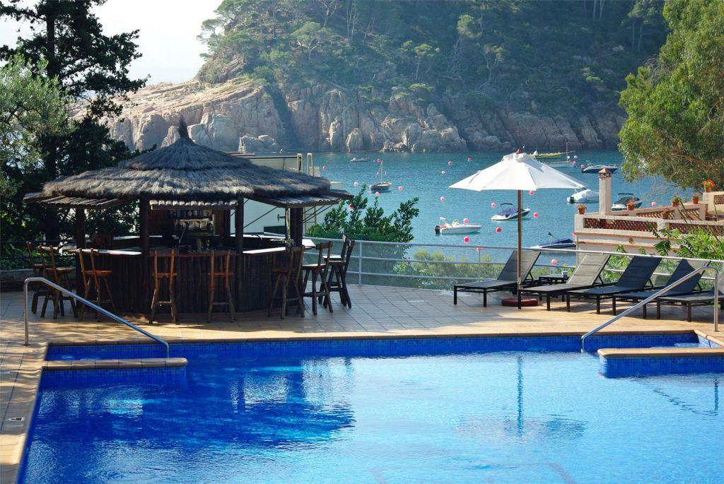 Hotel Aigua Blava Begur Bagian luar foto