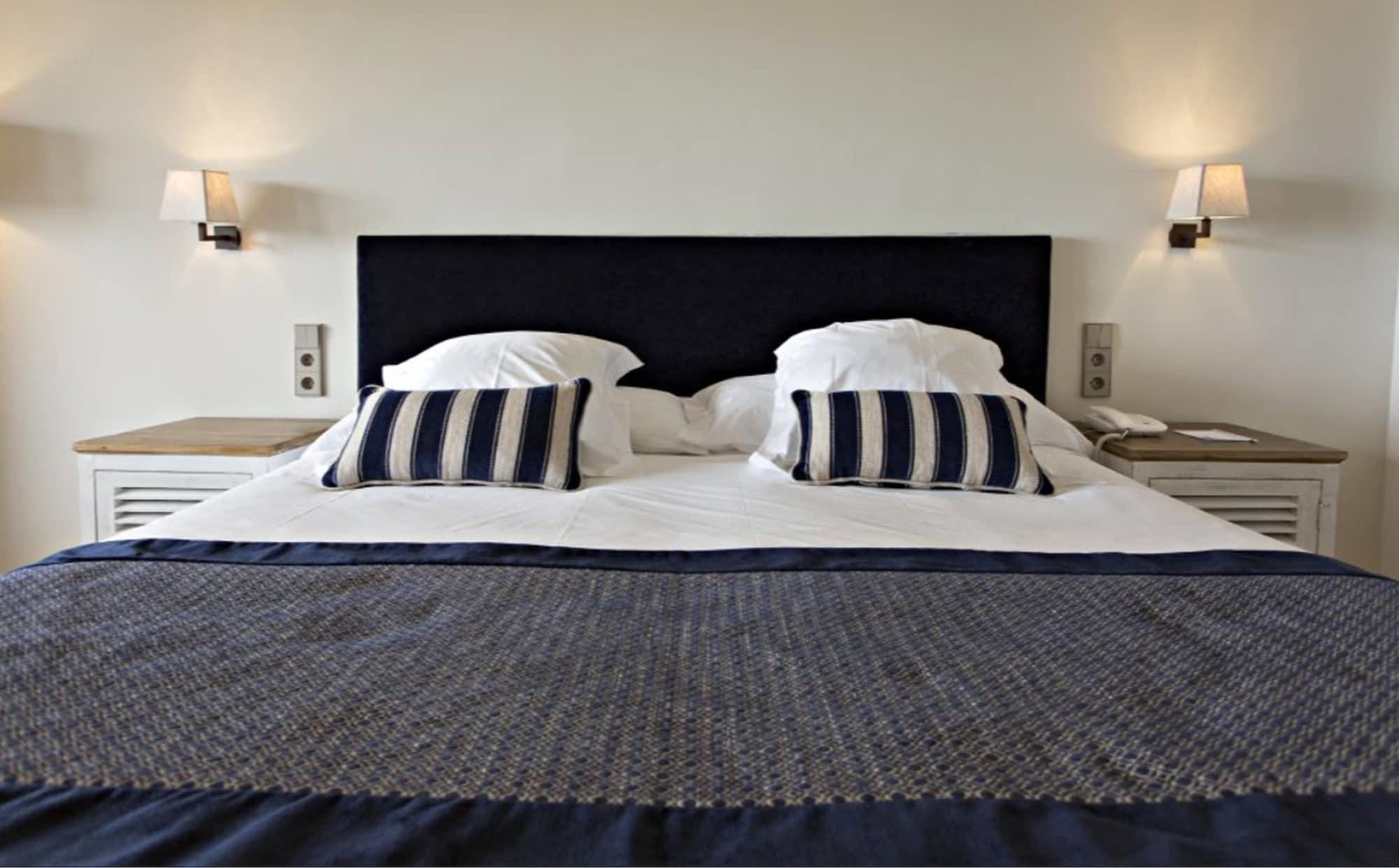 Hotel Aigua Blava Begur Bagian luar foto