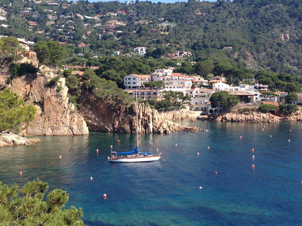 Hotel Aigua Blava Begur Bagian luar foto