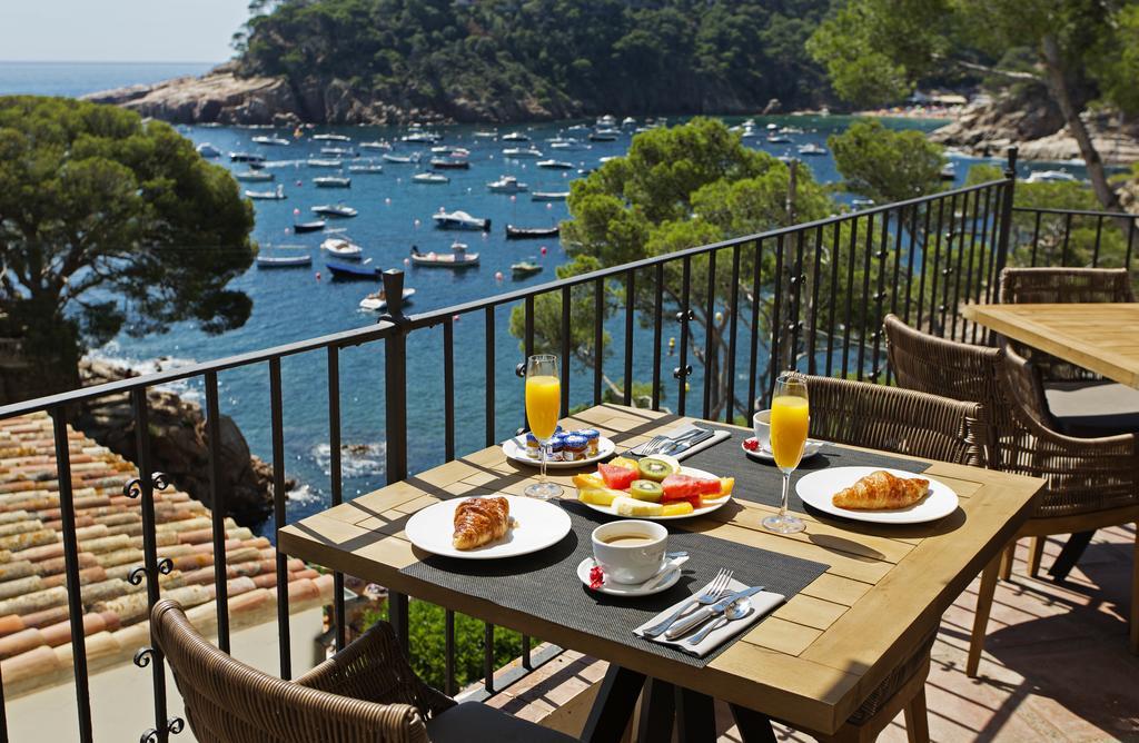 Hotel Aigua Blava Begur Bagian luar foto
